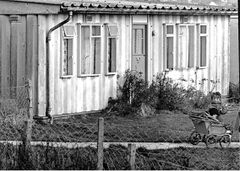 Tin-Houses-built-as-temporary-housing-after-WWII-in-Bristol-Road-Hollington.-1957.